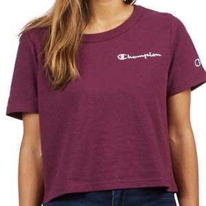 Cropped Champion Shirt